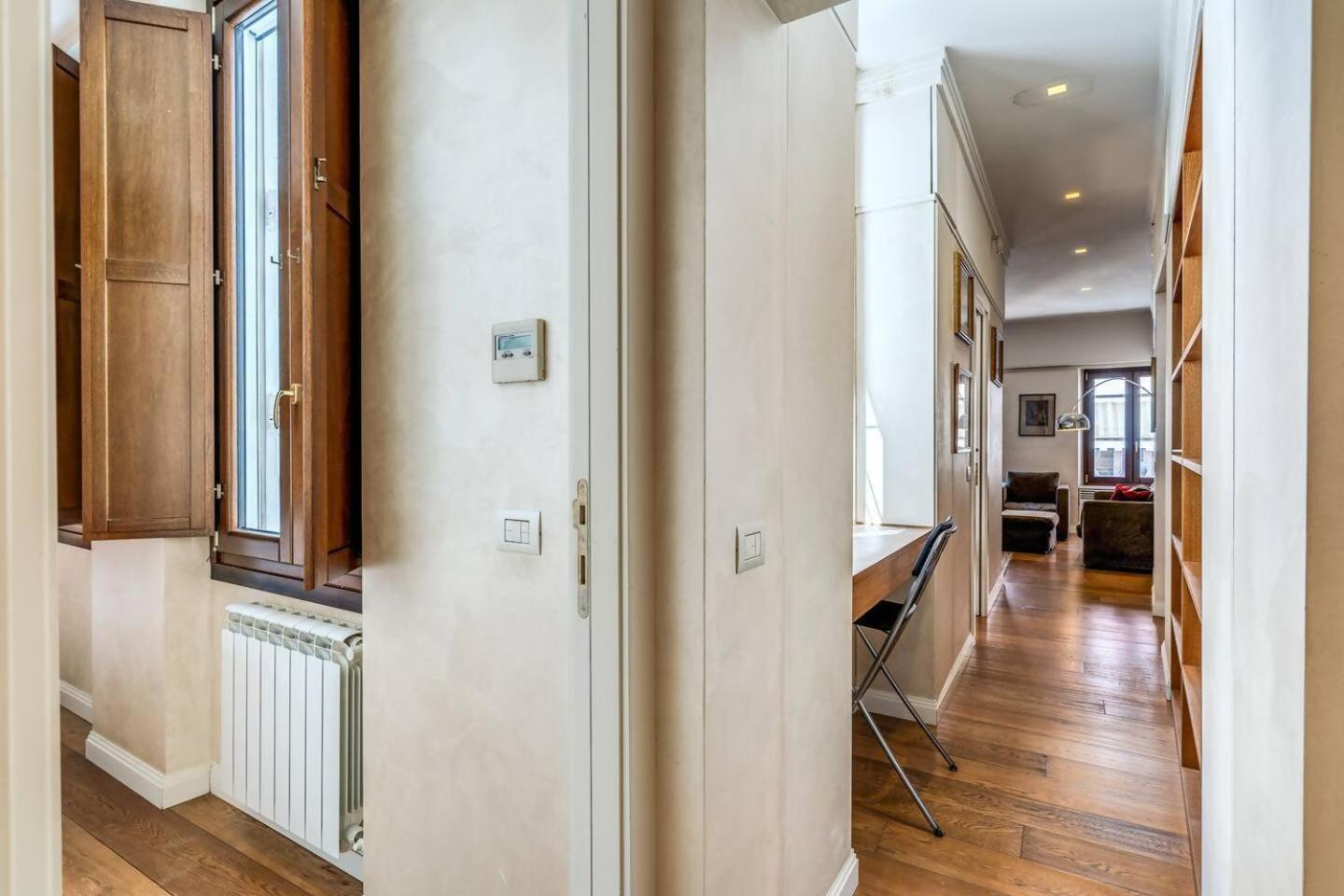 Flat In The Heart Of Vaticancity