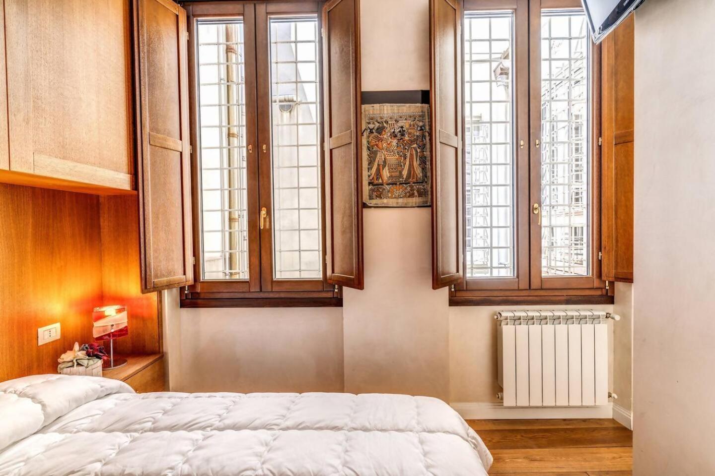 Flat In The Heart Of Vaticancity