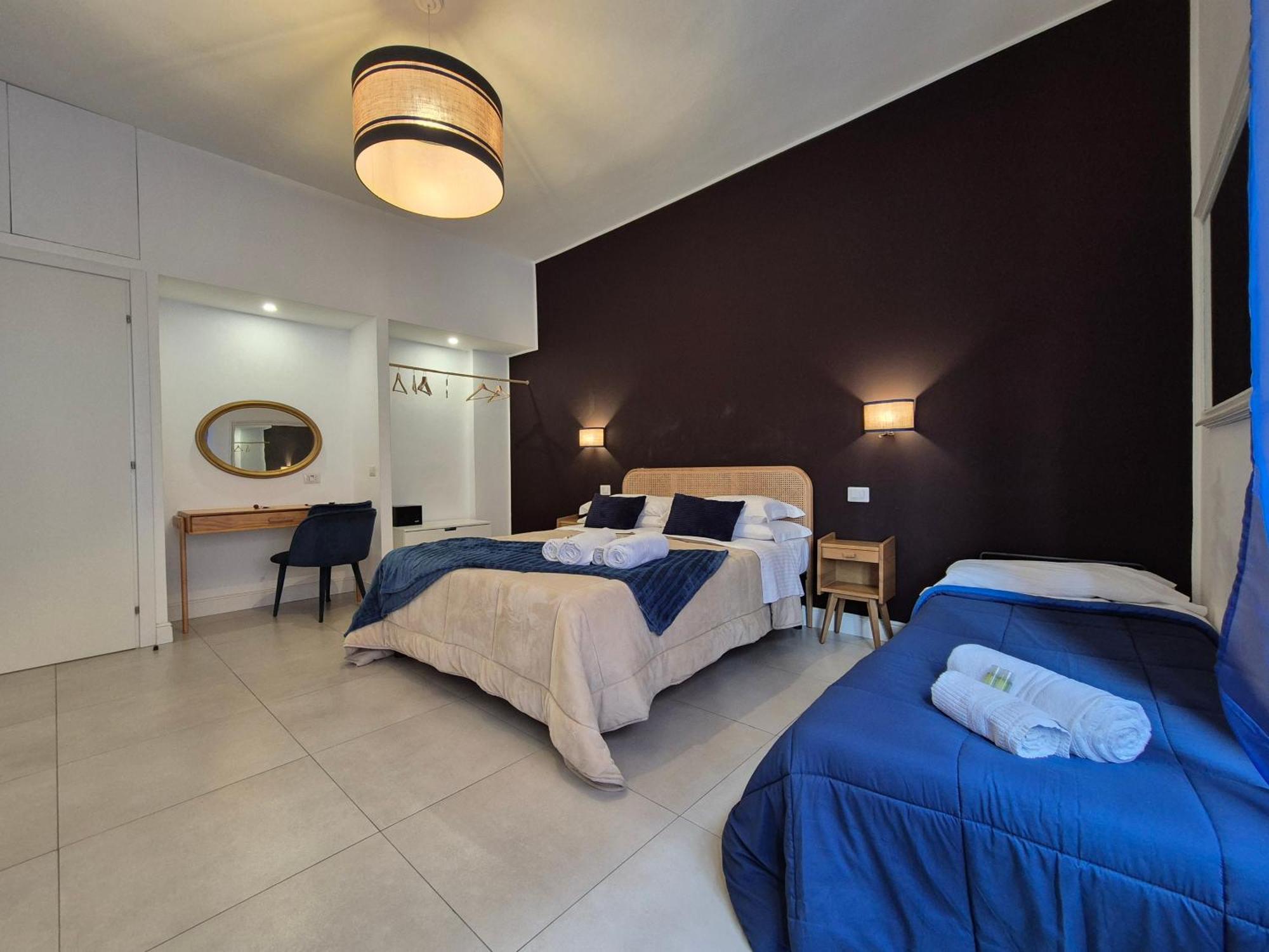 Iaio Luxury Guest house *
