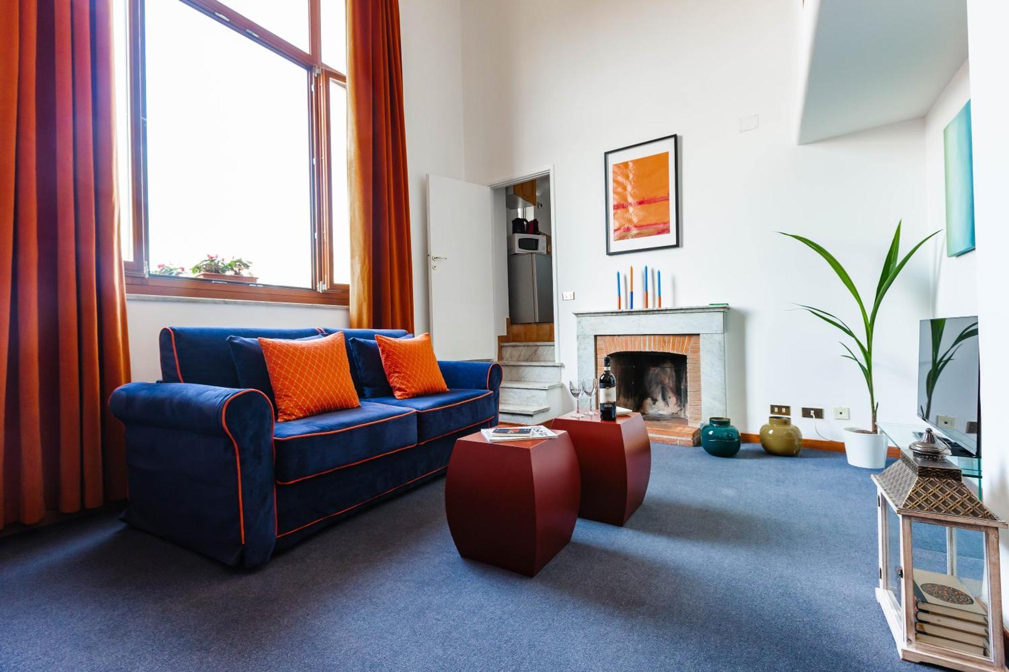 Spanish Steps Luxury Apartment Rome