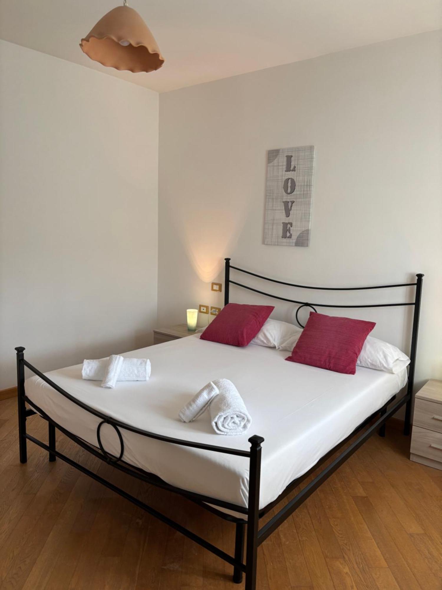 Ele House Rome