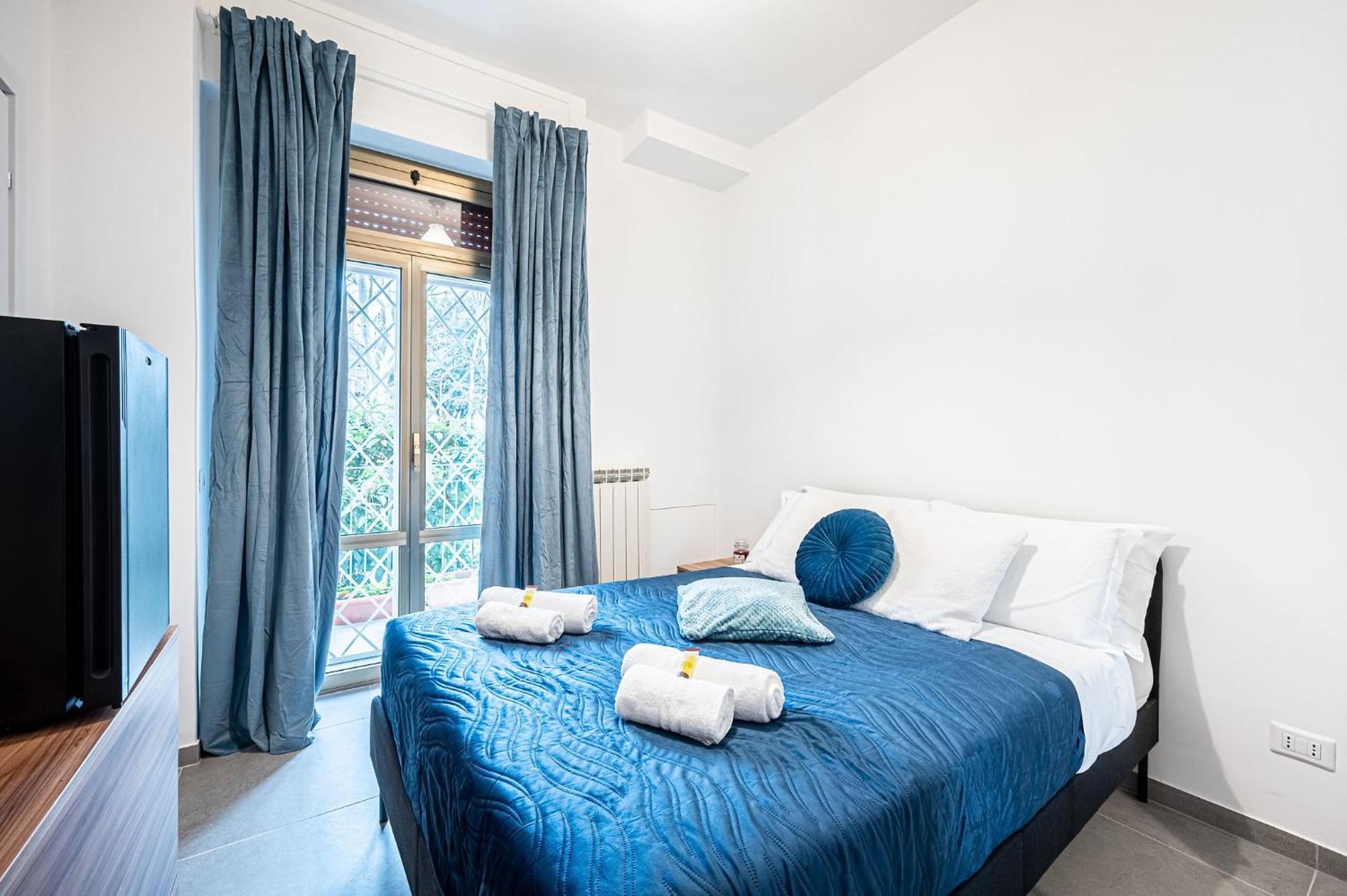 Guest house Marconi Charme & - 2 Min Metro Marconi - 15 Min Colosseo - A-c & Wifi *