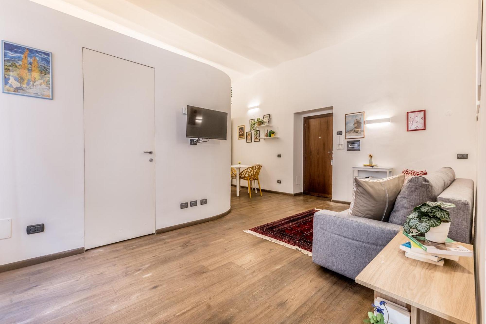 Cozy - Newly Renovated Near Vatican Apartment *