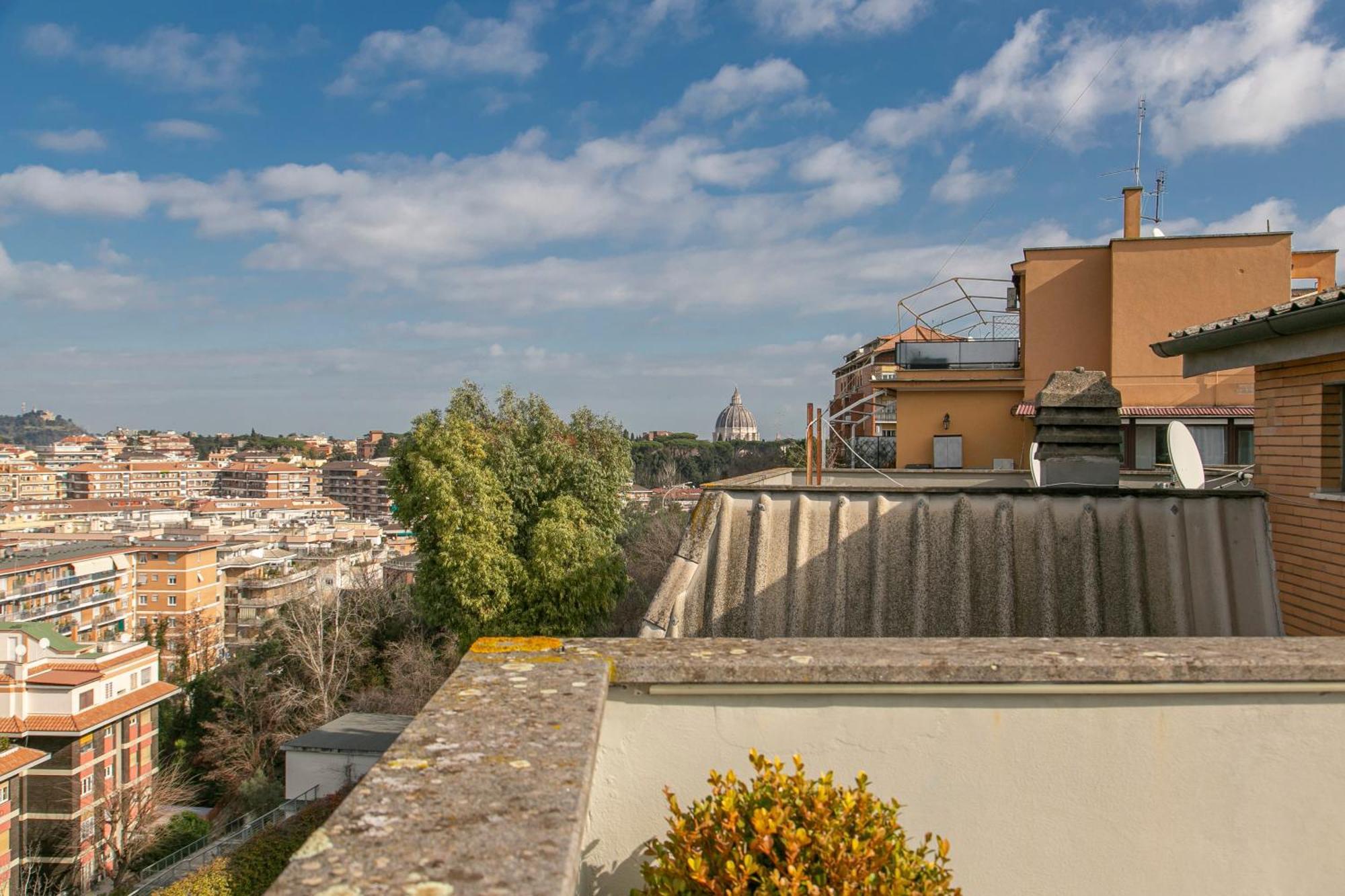 Terrazza San Pietro Vicino Metro A Appartement Rome
