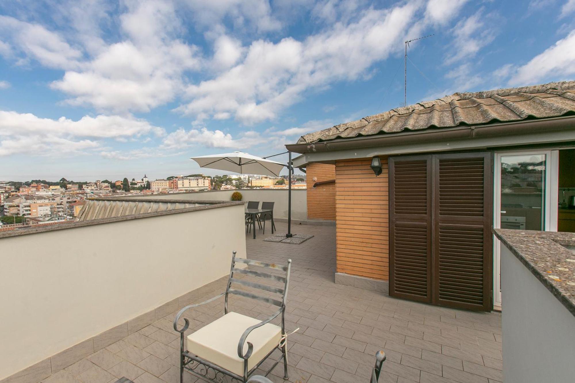 Terrazza San Pietro Vicino Metro A Appartement