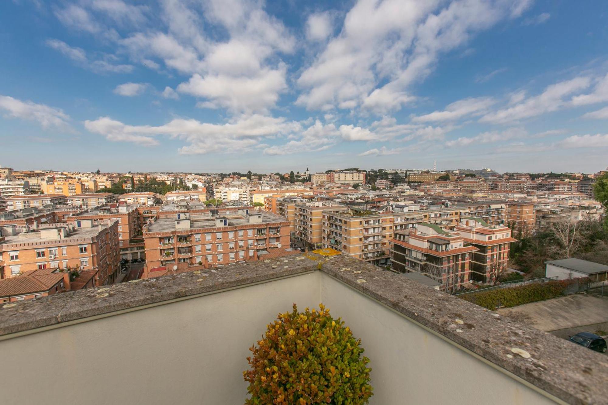 Appartement Terrazza San Pietro Vicino Metro A *