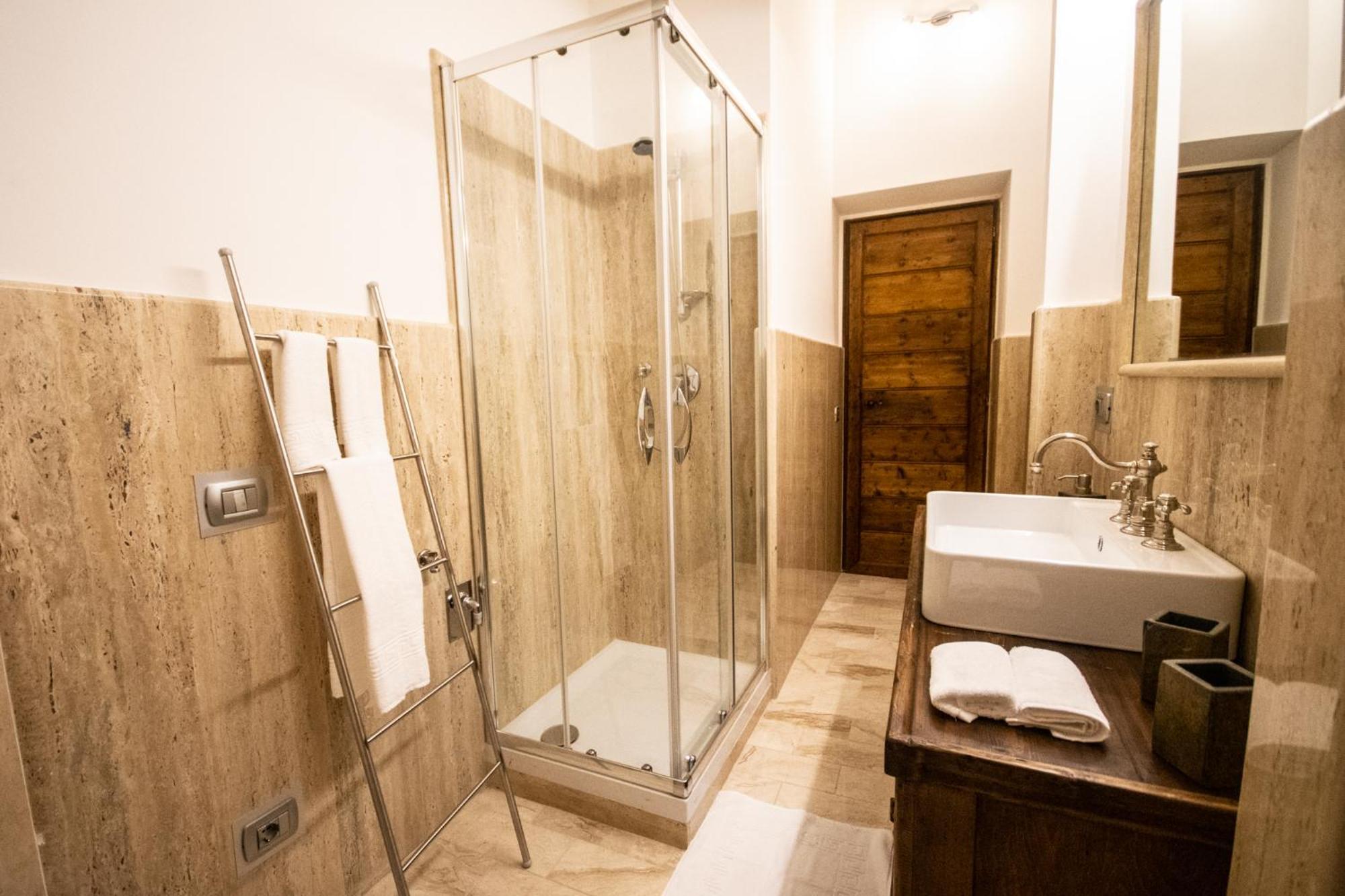 Reco Luxury Apartment *