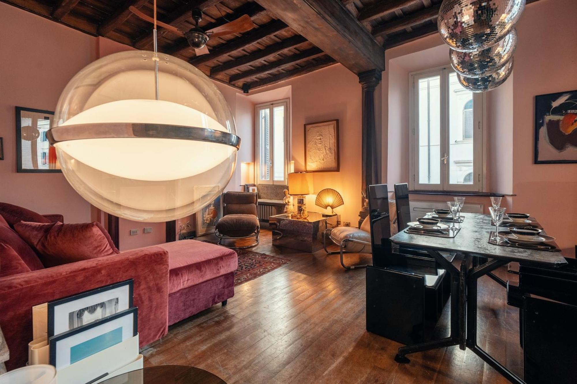 Charme In Piazza Monti Apartment Rome