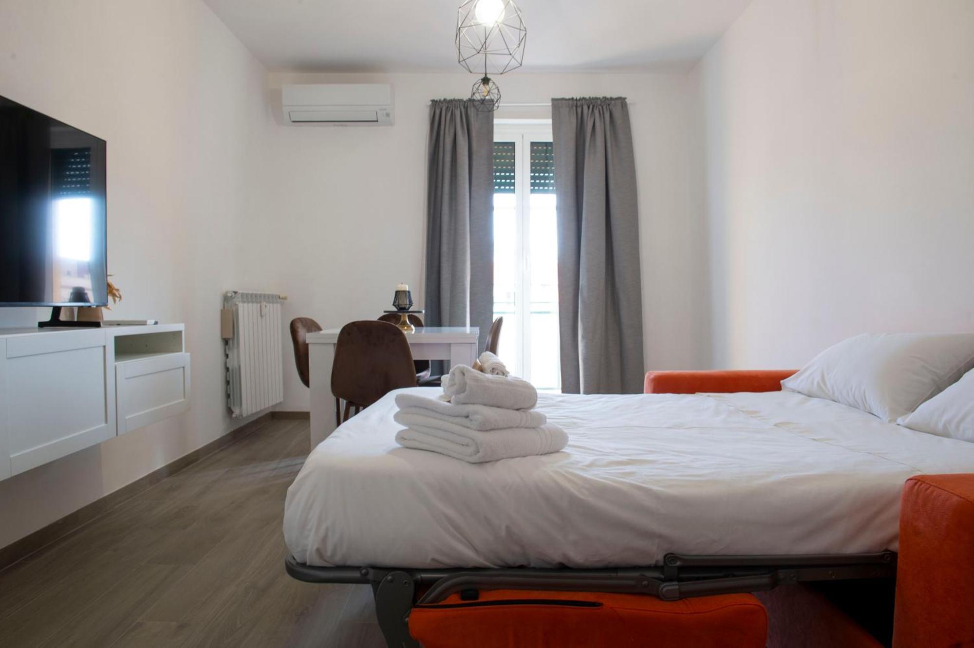 Apartment Lev