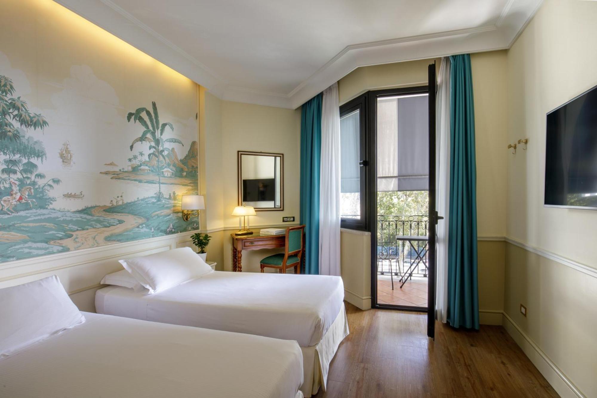 Donna Laura Palace Hotel 4*