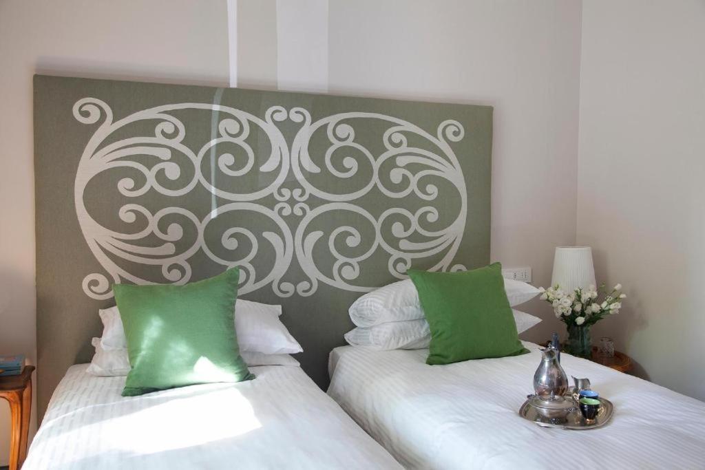 Santa Monica Townhouse Guest house