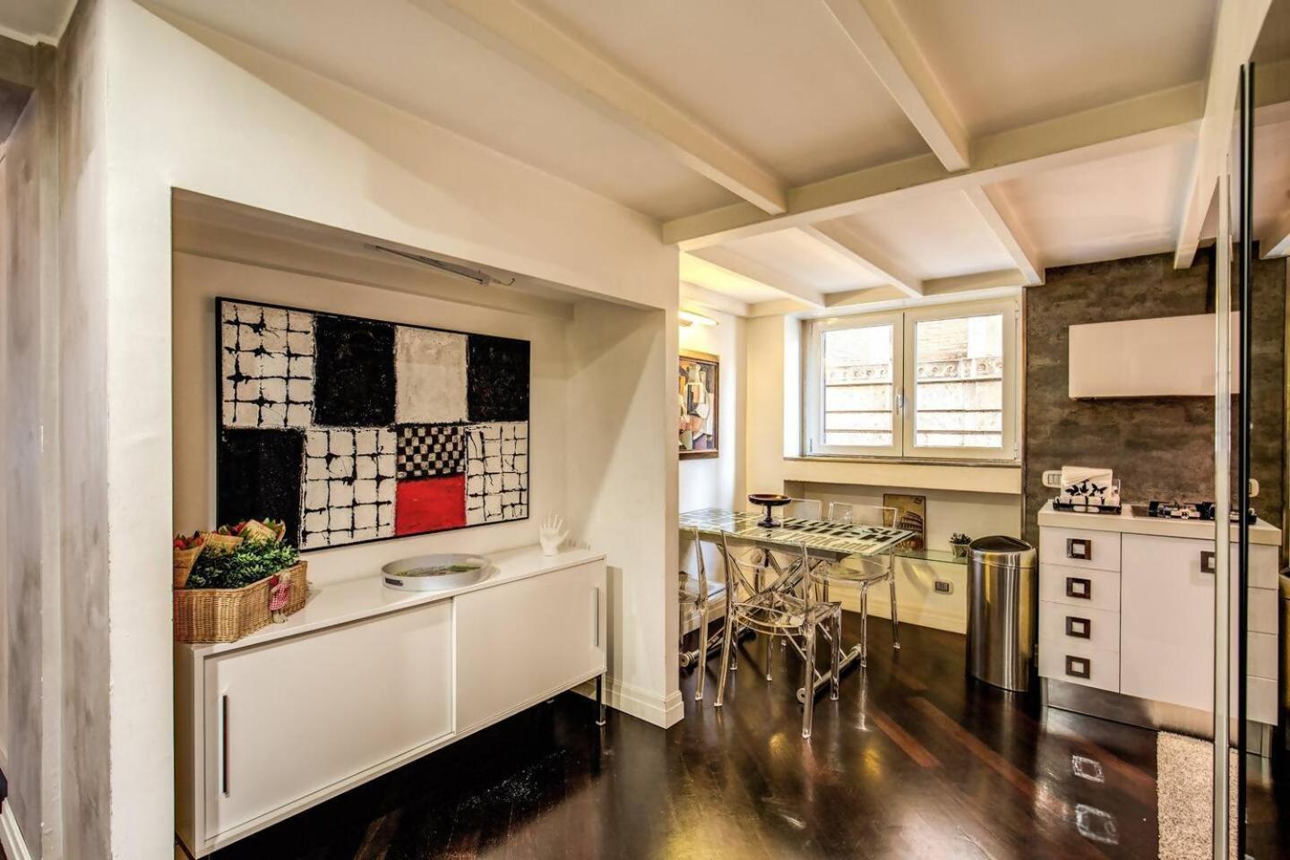 Spacious Flat By Piazza Navona