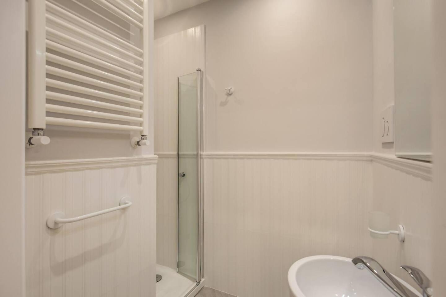 Apartment Flat With Terrace By Vatican Rome