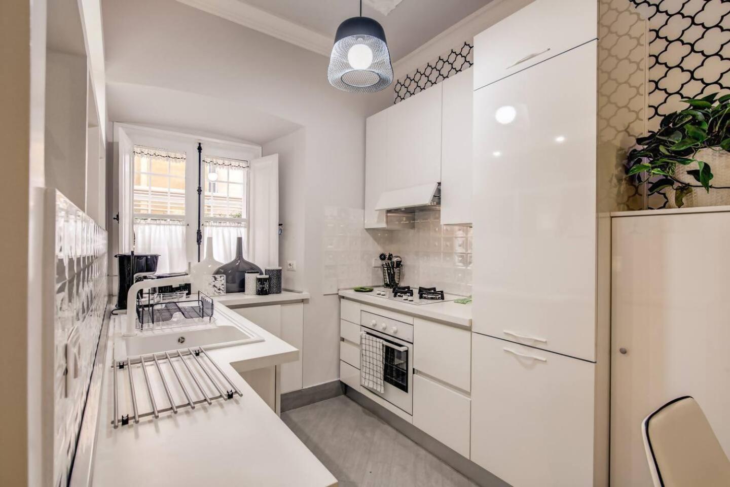 Flat With Terrace By Vatican