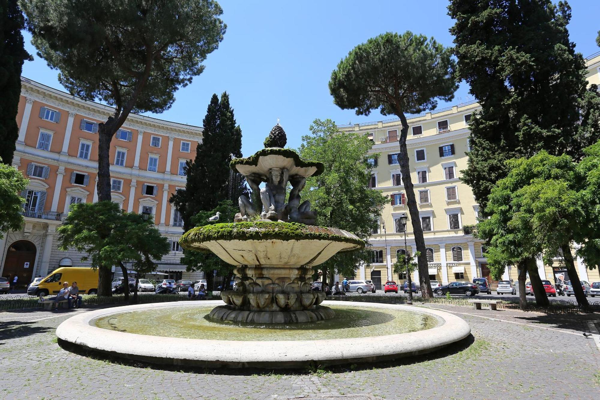 Residenza Vittoria 2* Rome