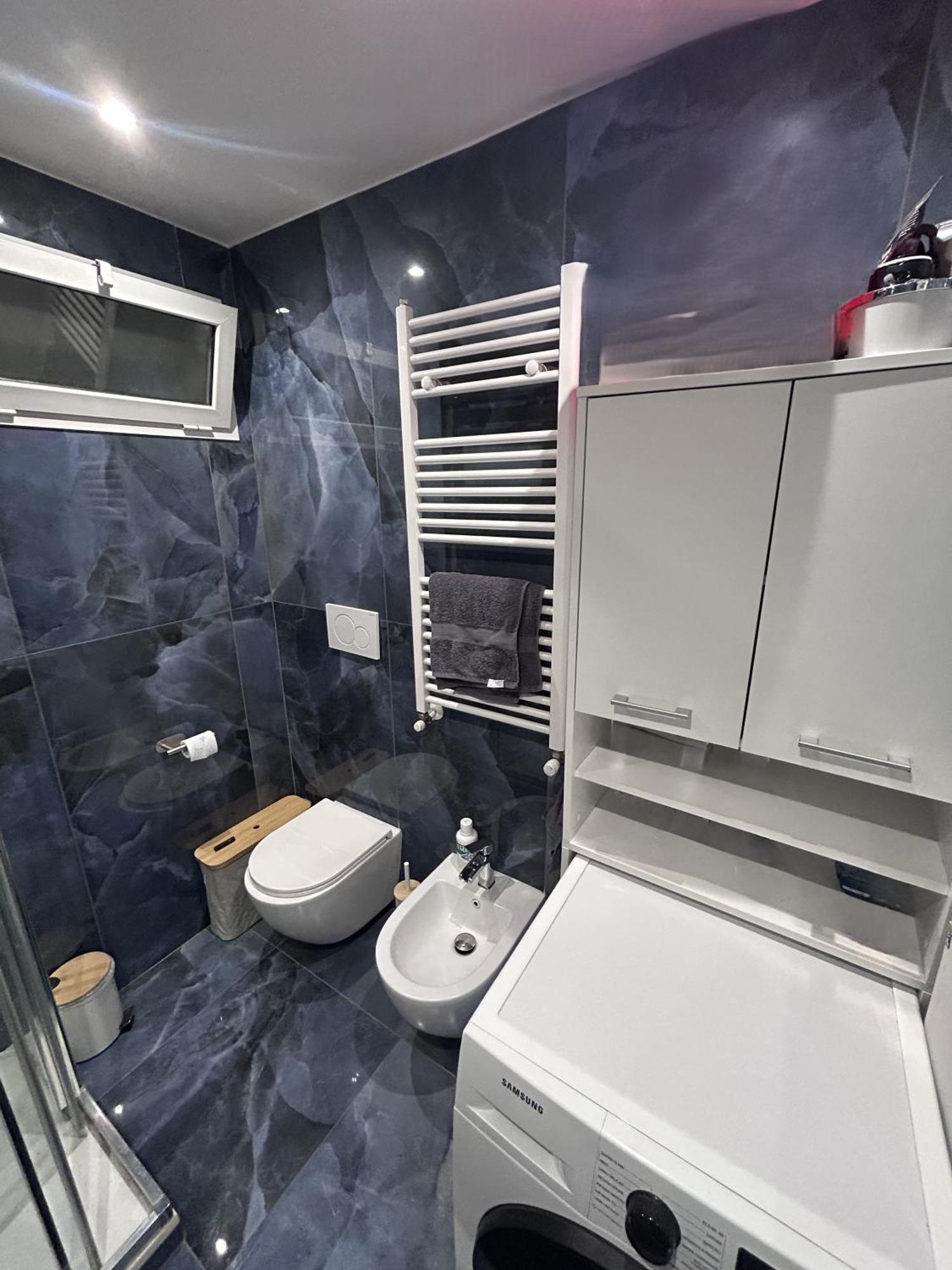 Apartment Realty Company Spagna *