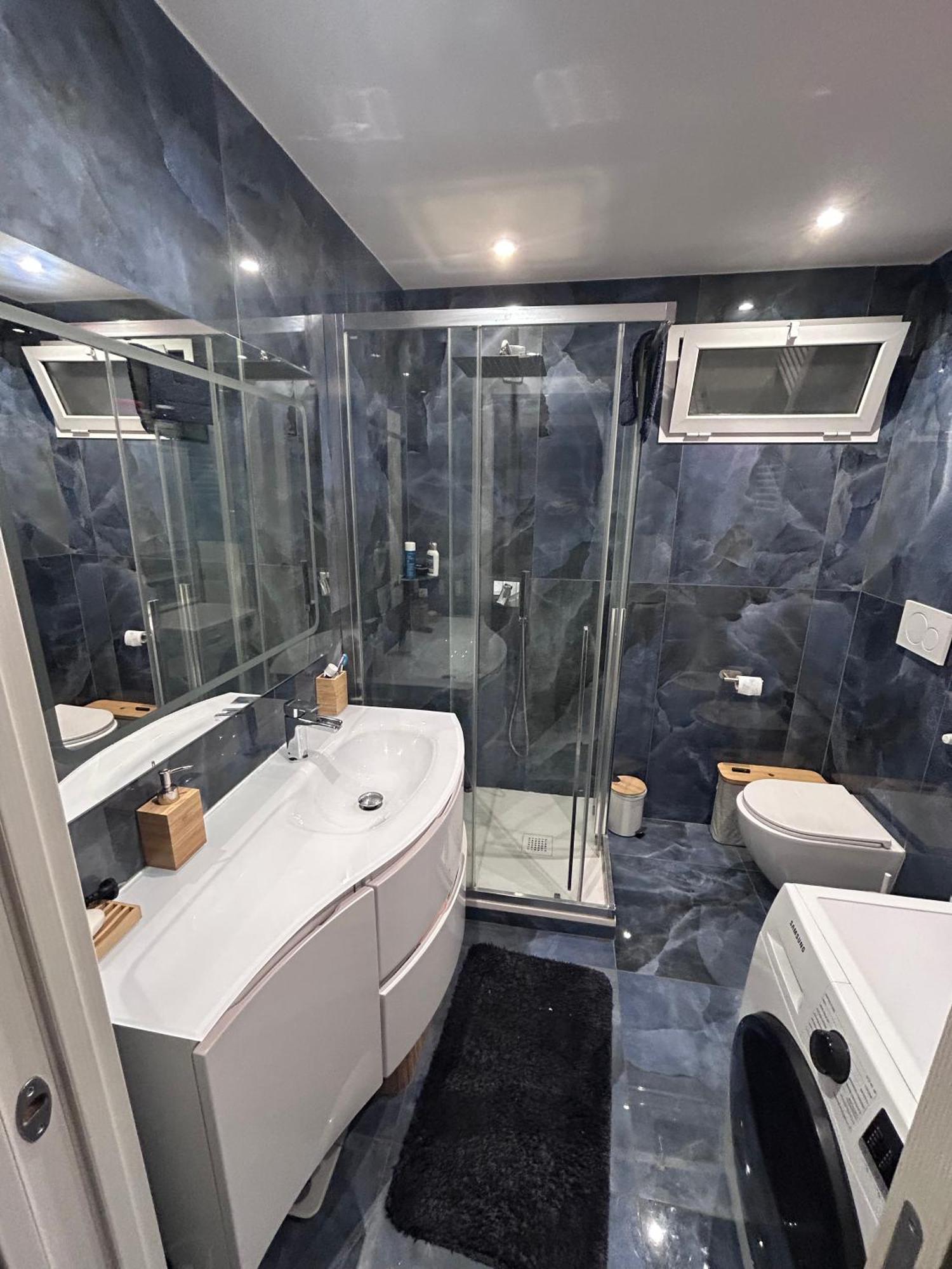 Realty Company Spagna Apartment *