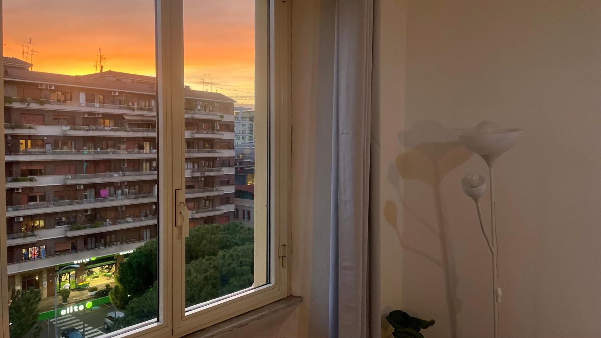 Incantevole In Centro Con Vista Meravigliosa, A 20m Dalla Metro A, Vicino San Giovanni Rome