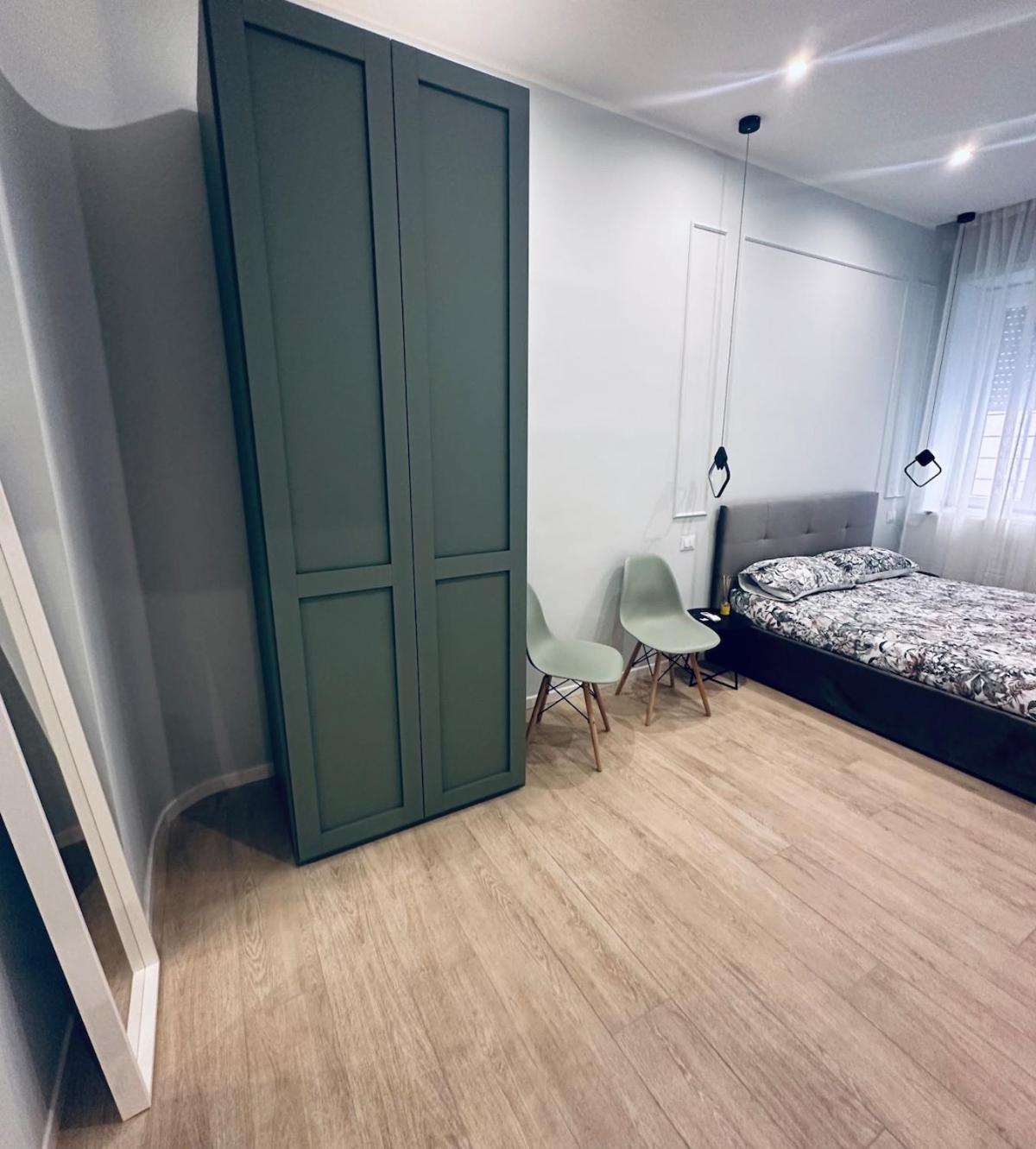 Apartment Bold 2 *