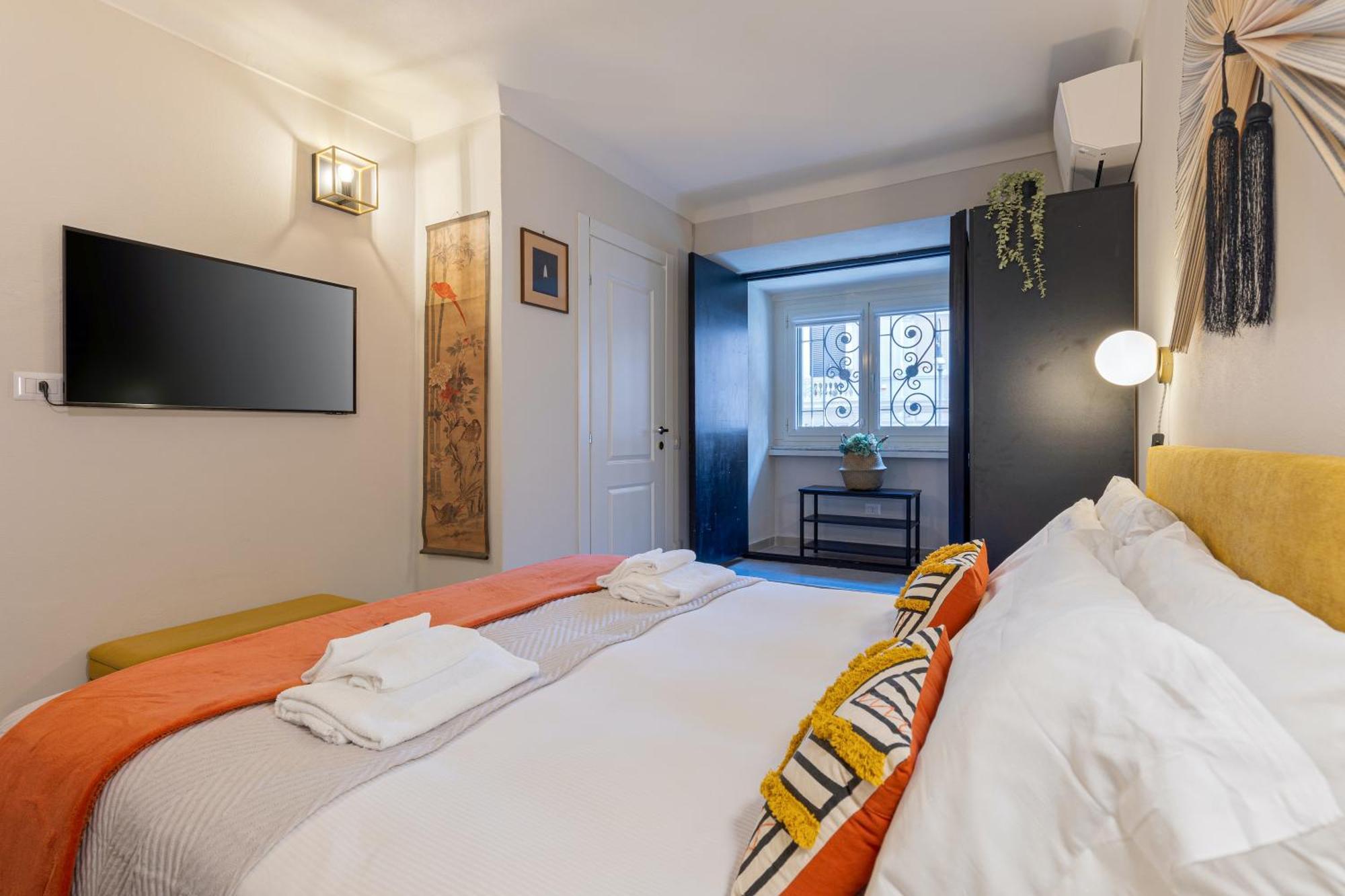 As Feel - Charming Space At Torre Argentina Rome