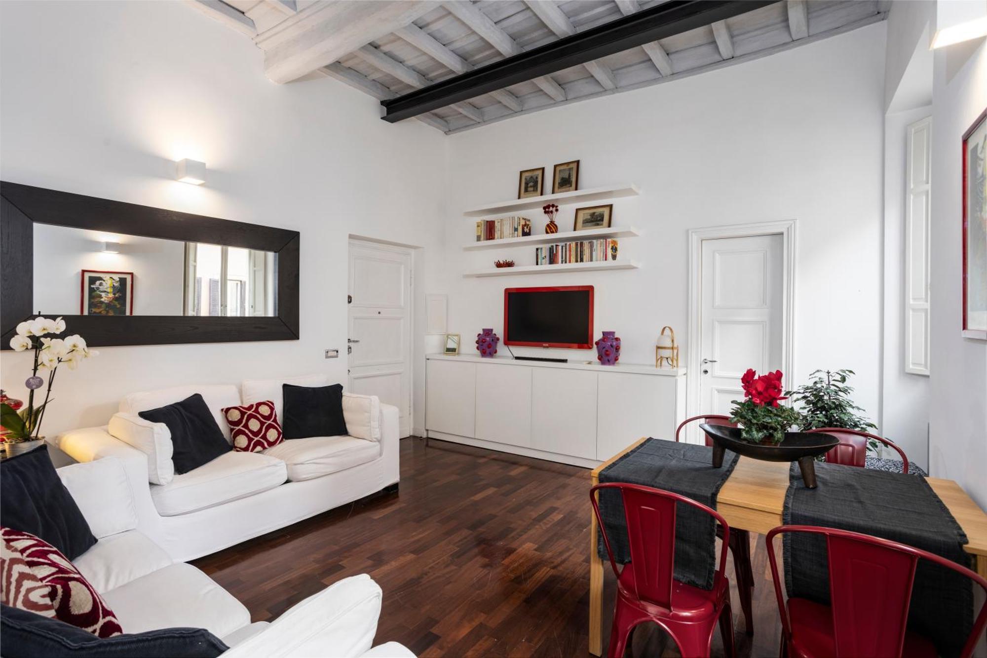 Your Nest With Wooden Ceilings In Monti Apartment