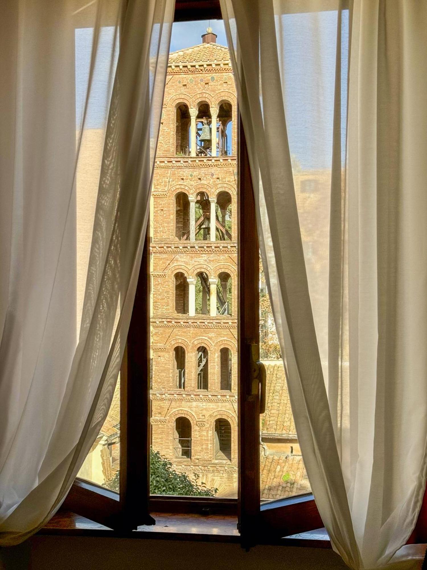 Apartment Jhhit - In The Heart Of Near The Colosseum Rome