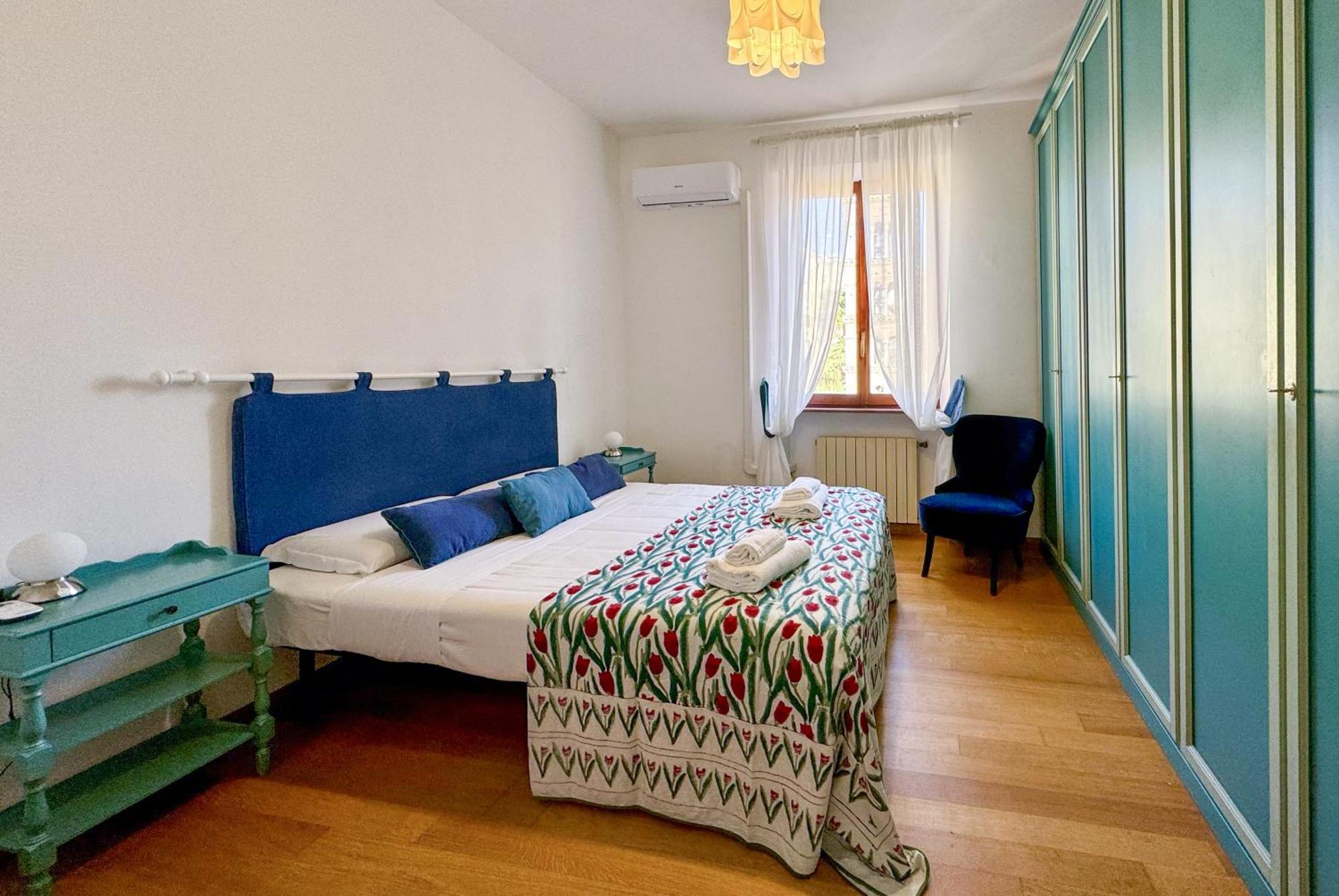 Apartment Jhhit - In The Heart Of Near The Colosseum Rome