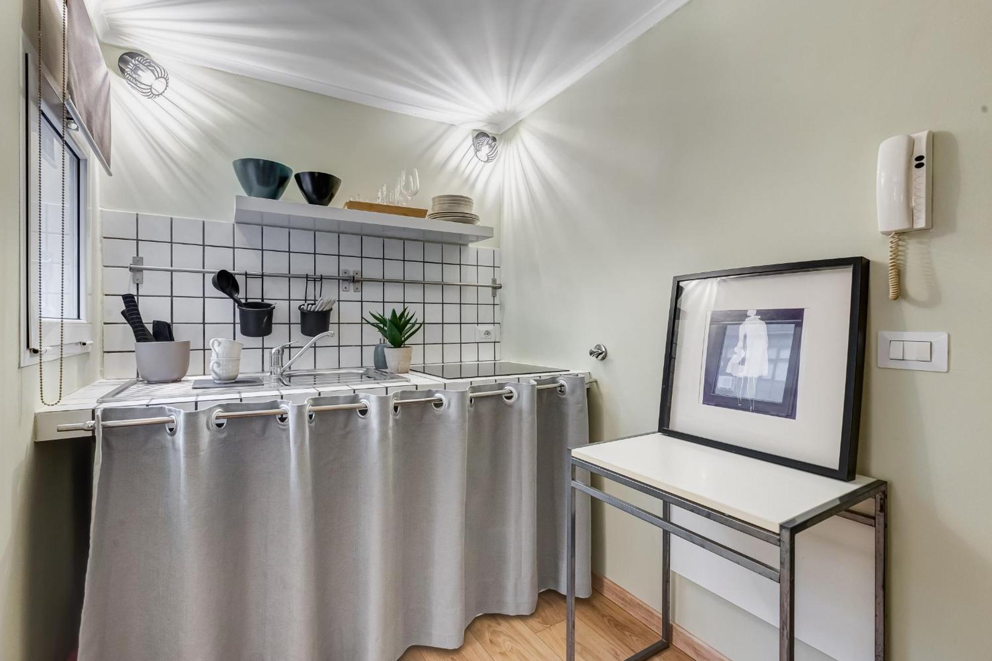 La Casina Your In Monti Apartment