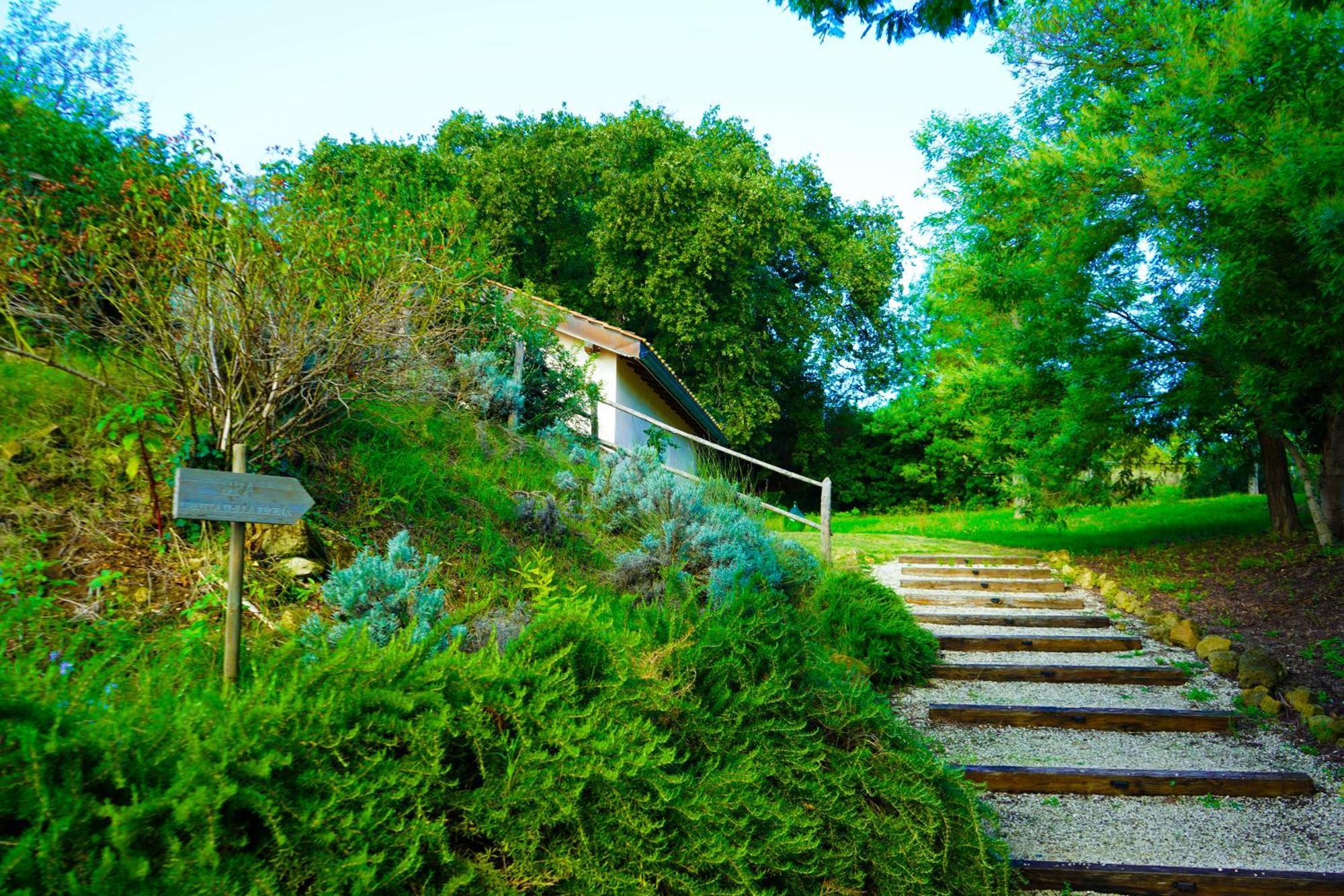 Borgo Pallavicini Mori Farm stay Rome