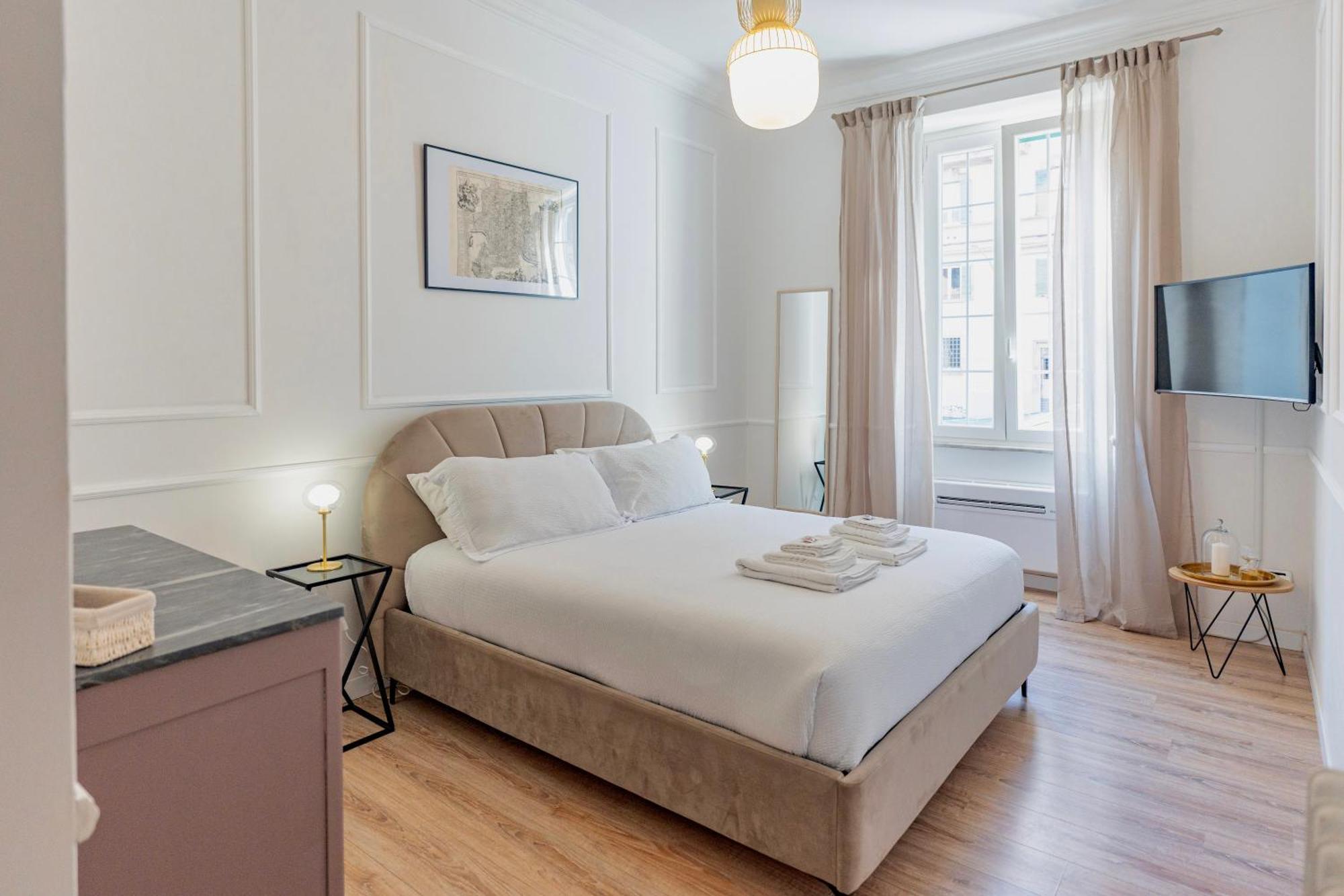 Gio House - Palazzo Storico Apartment *