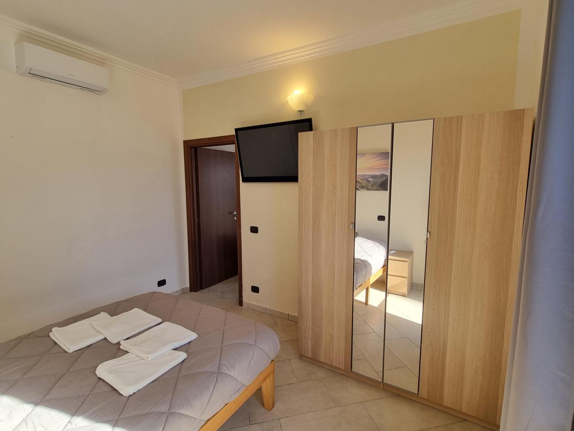 Red Rose Tib Holiday home