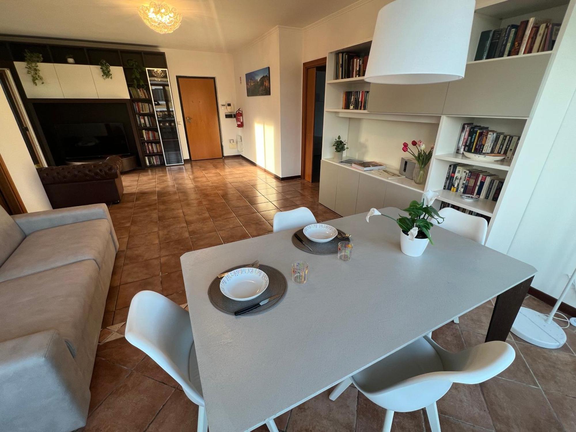 La Casa Del Tomo Apartment *