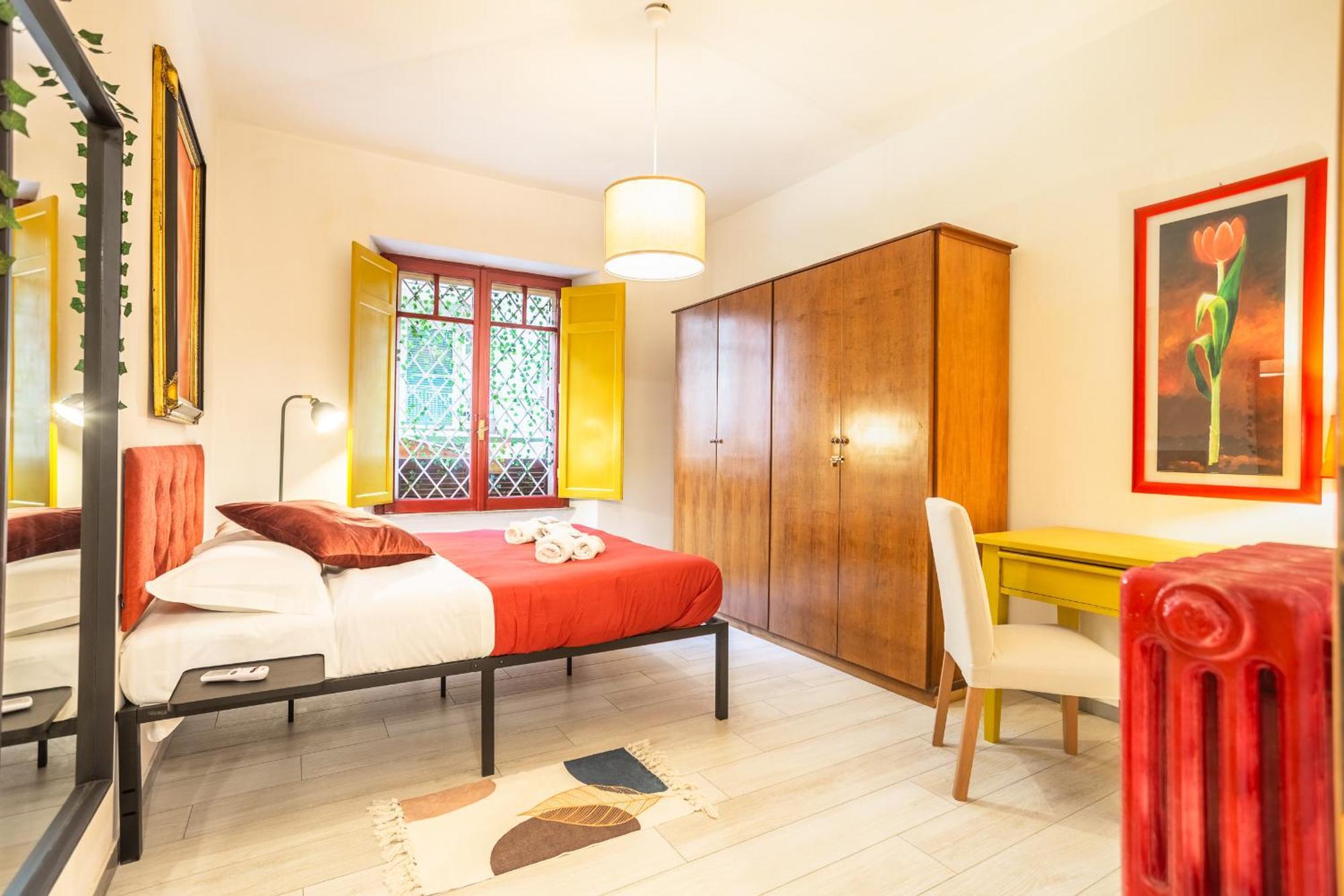 La Piccola Retro , Urban Color And Comfort Rome