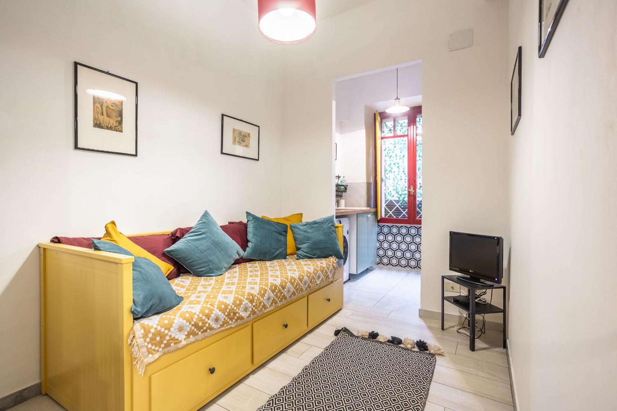 La Piccola Retro , Urban Color And Comfort Appartement