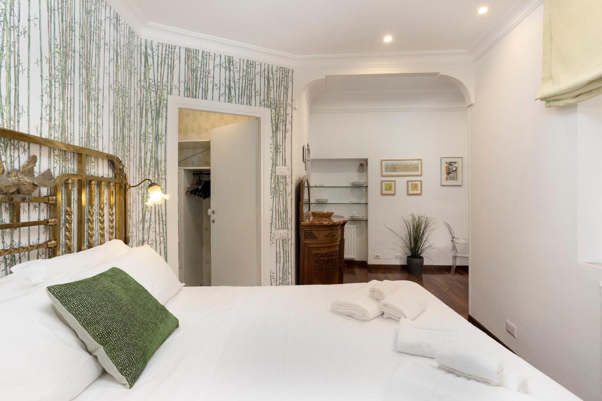 Cozy Gambero Rome