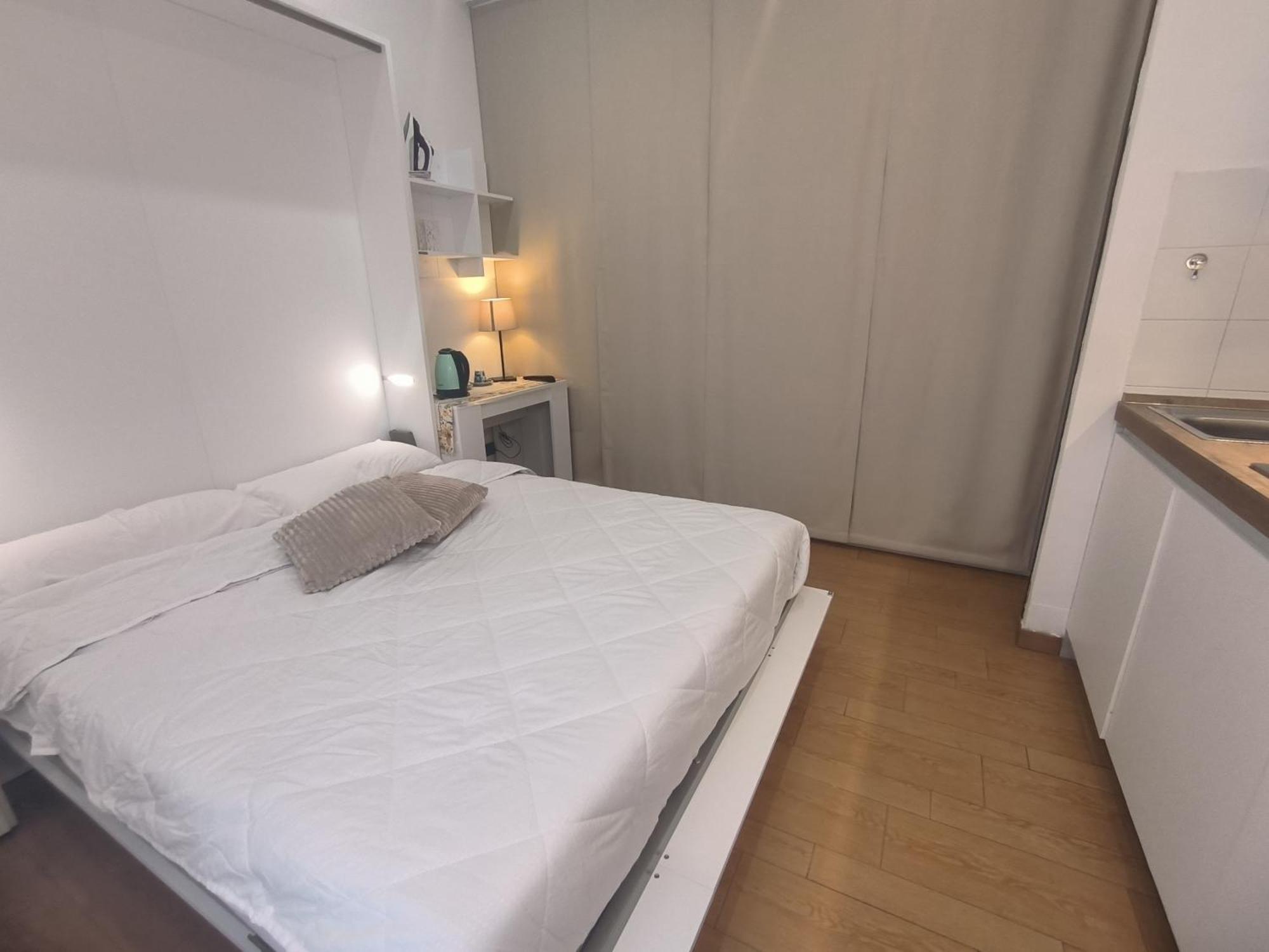 Day By Day Guest house