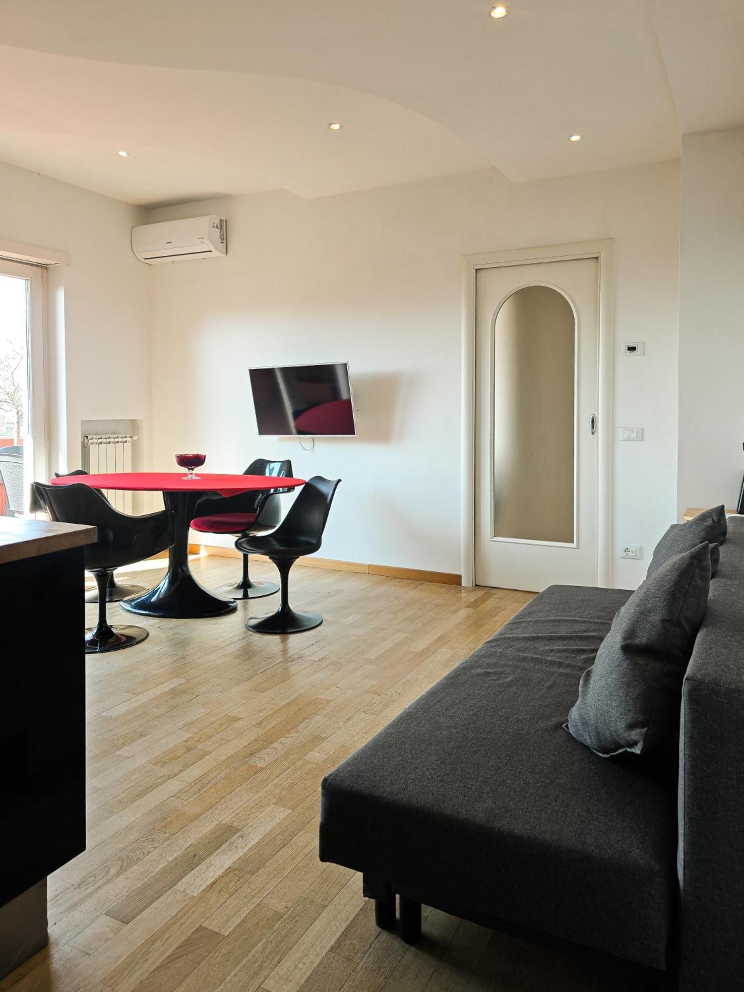 Sunset Terrace Penthouse Apartment