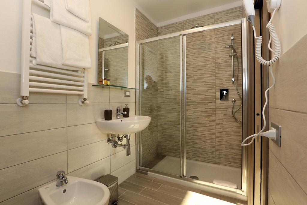 Guest house Casa Martinez 2*