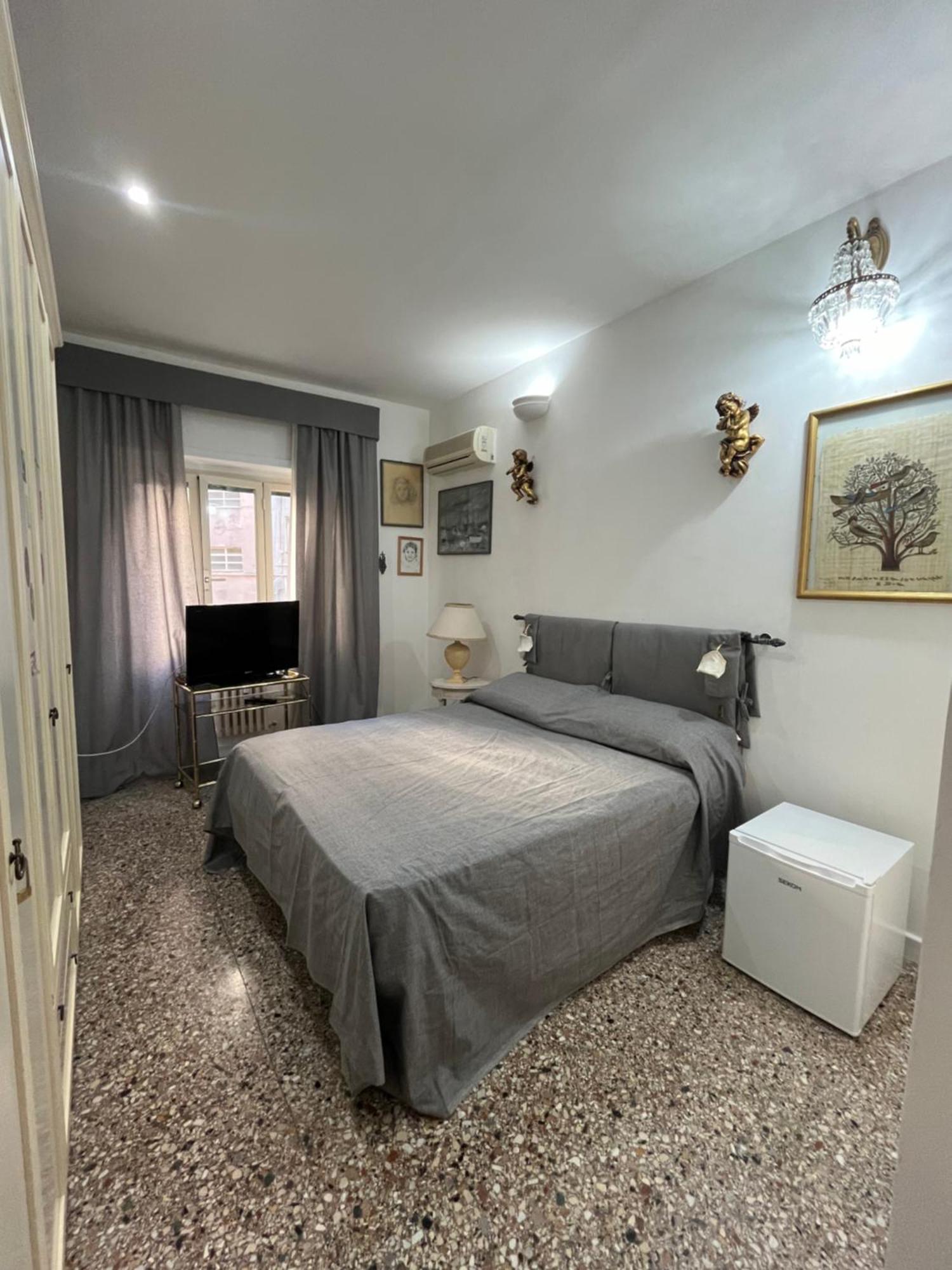 Guest house Stanza Con Ottima Posizione Rome