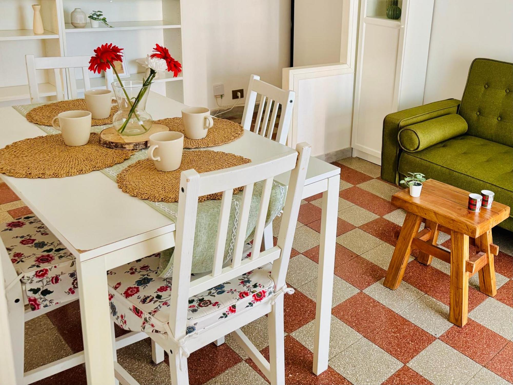 Homes - Monte 61 - Near Trastevere Apartment *