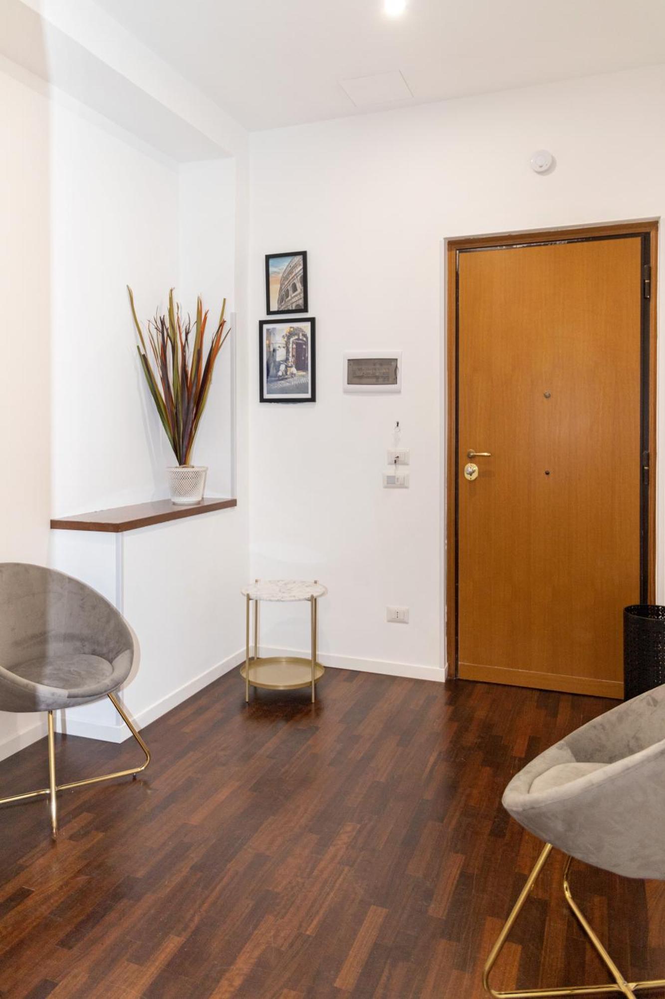 Appia Terrace - San Giovanni Apartment Rome