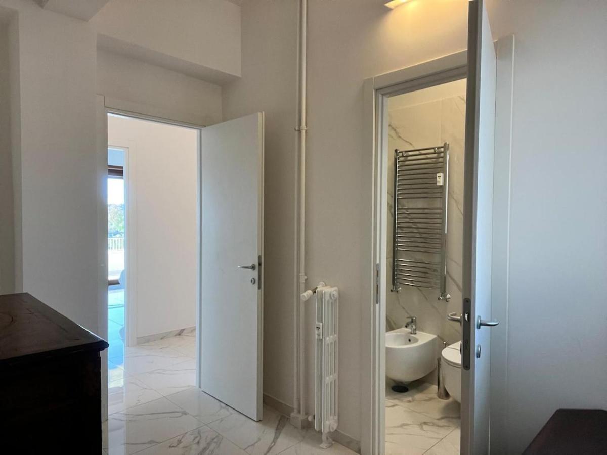 Apartment Holidays In At Luigi's Rome
