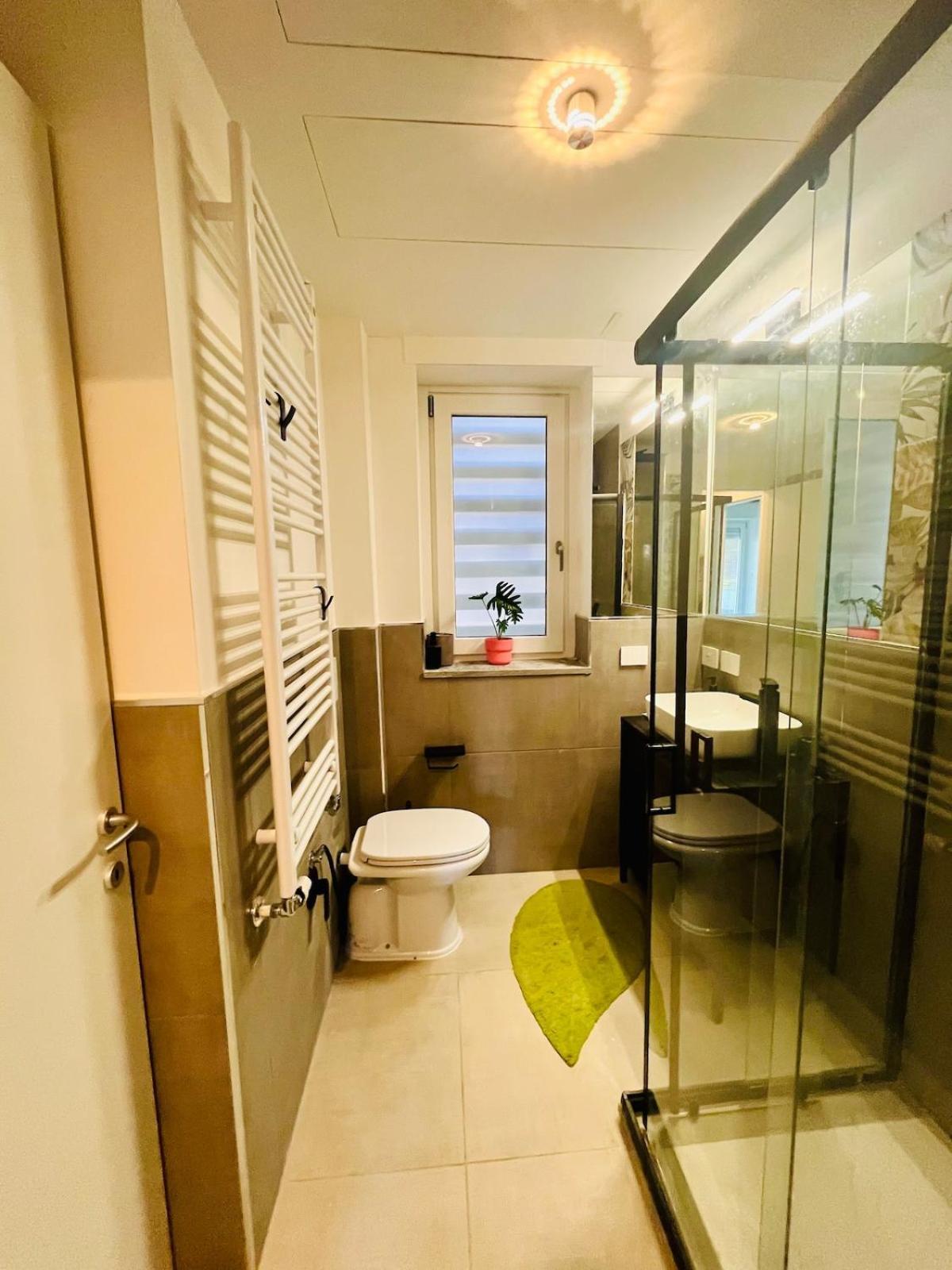 Esclusivo Eur Apartment