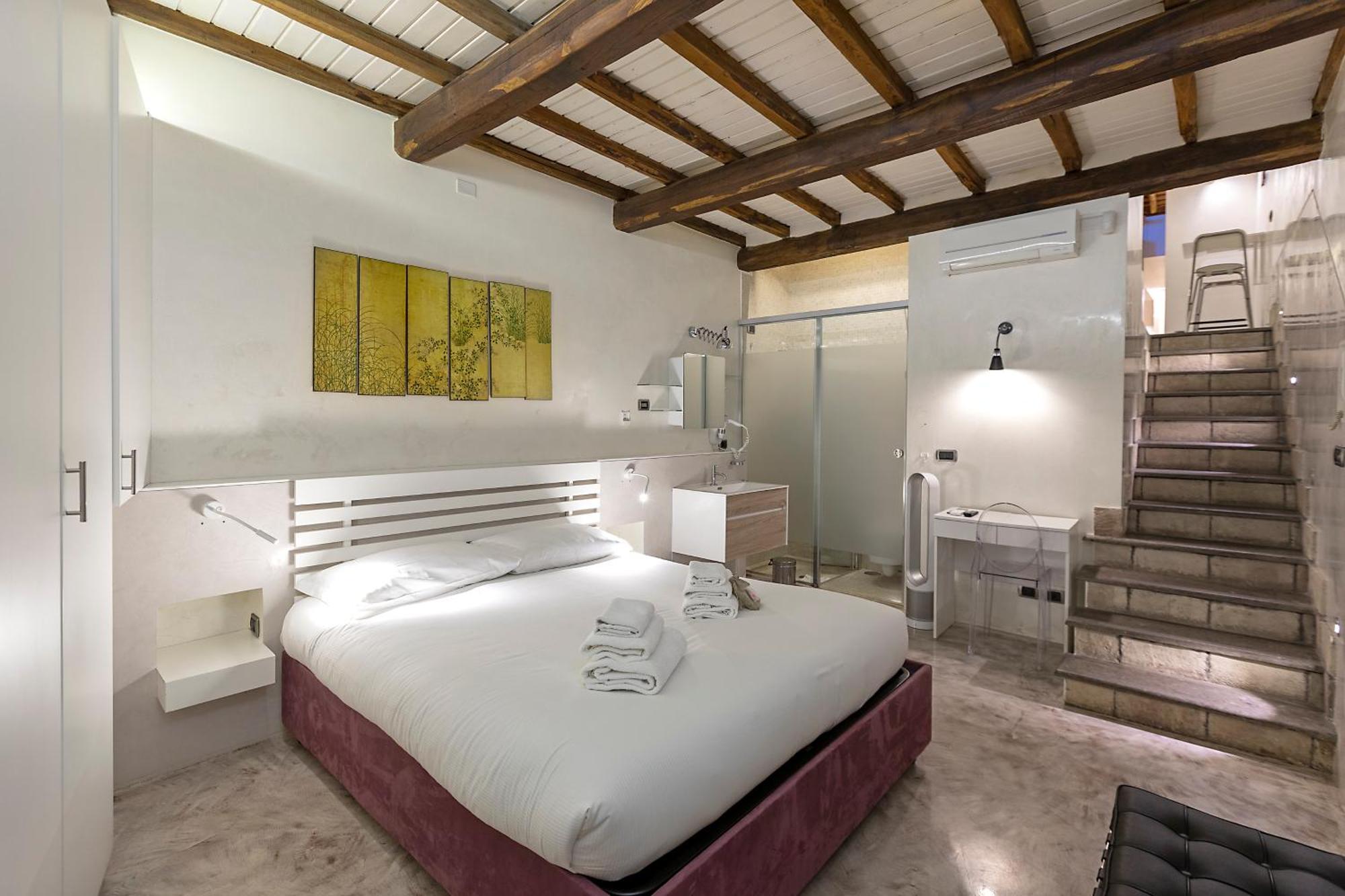 Restart Nettuno Stylish Trevi Fountain With Terrace Apartment Rome
