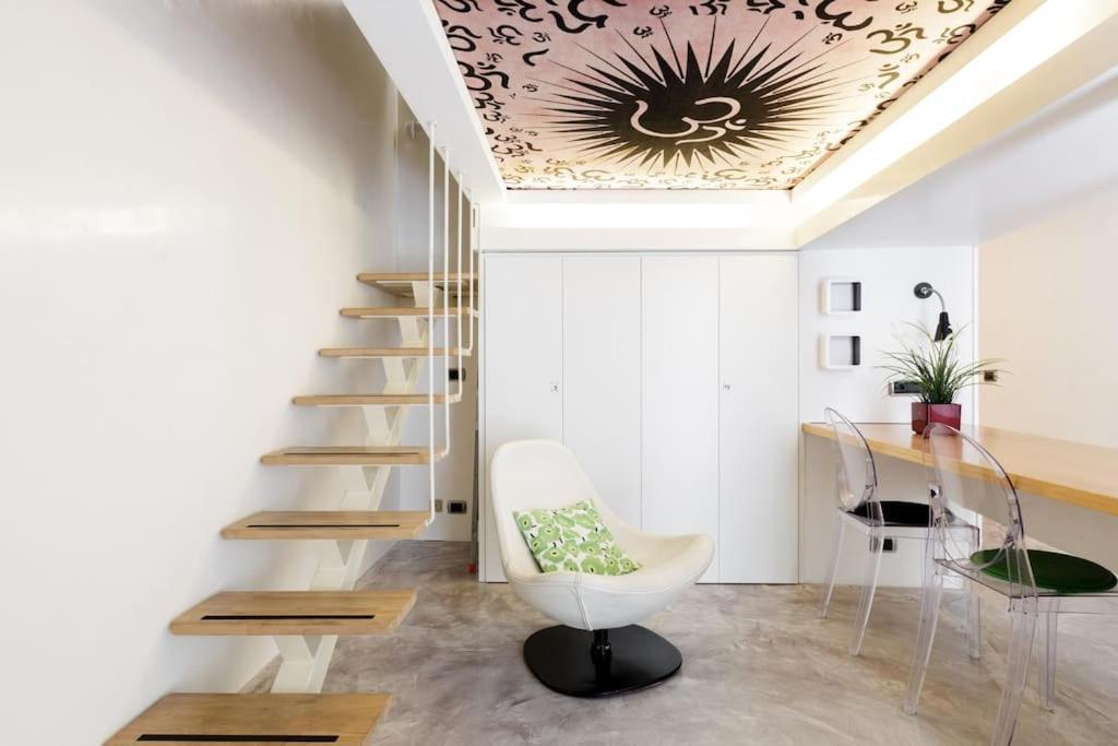 Apartment Restart Nettuno Stylish Trevi Fountain With Terrace Rome