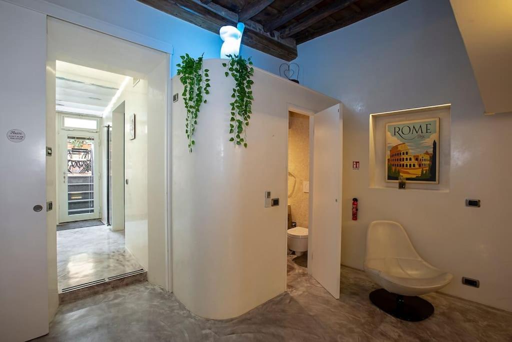 Apartment Restart Nettuno Stylish Trevi Fountain With Terrace