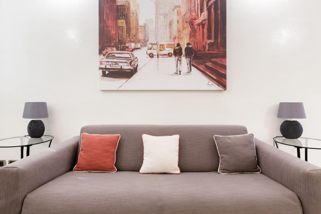 Apartment Restart Nettuno Stylish Trevi Fountain With Terrace Rome