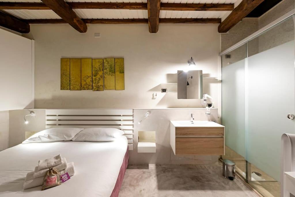Apartment Restart Nettuno Stylish Trevi Fountain With Terrace