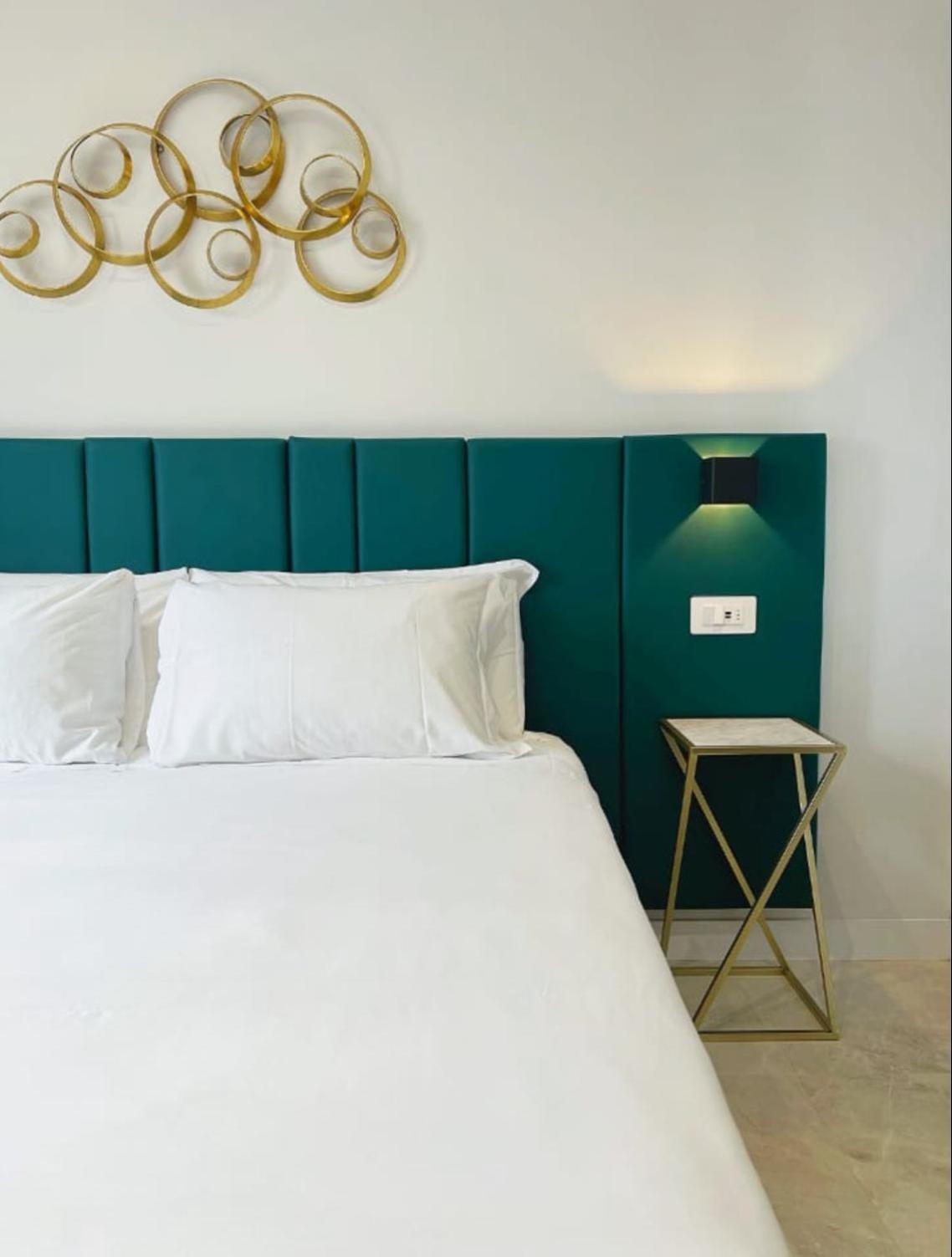 Cassia Collection * Rome