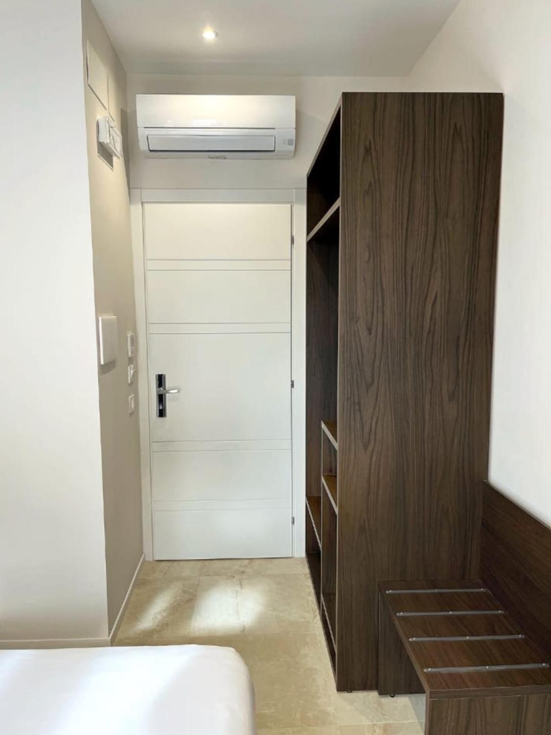 Cassia Collection * Rome